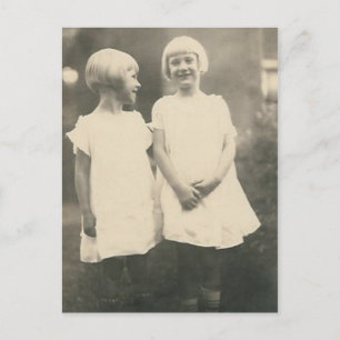Carte Postale Deux soeurs blondes