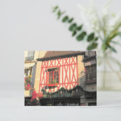 Carte Postale Dijon, magasin à colombages (Debout devant)