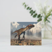 Carte Postale Dinosaure d'Utahraptor dans le désert (Debout devant)