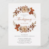 Carte Postale D'invitation À Feuilles D'aluminium Élégant Taupe Automne Feuilles Thanksgiving Dîner (Recto)