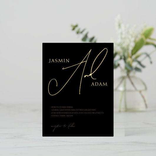 Carte Postale D'invitation À Feuilles D'aluminium Noir simple Script Mariage or (Debout devant)