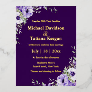 Carte Postale D'invitation À Feuilles D'aluminium plume violet or floral script mariage