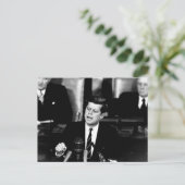 Carte Postale Discours du président John F Kennedy Men sur la Lu (Debout devant)