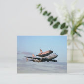 Carte postale Discovery Flyout (Debout devant)