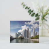 Carte Postale District financier de Singapour (Debout devant)