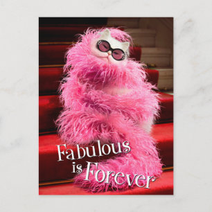 Carte Postale Diva Chat blanc enveloppé dans un boa rose sur tap