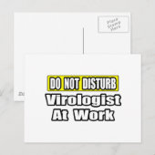 Carte Postale Do Not Disturb...Virologist At Work (Devant / Derrière)