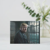 Carte Postale Donald Trump à la prison d'Alcatraz (Debout devant)
