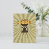 Carte Postale Donner une chouette de chaume (Debout devant)