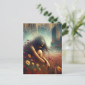 Carte Postale Double Fleurs d'exposition Abandonnée Femme de vil (Debout devant)