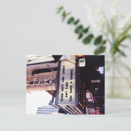 Carte postale douce et agréable (Debout devant)