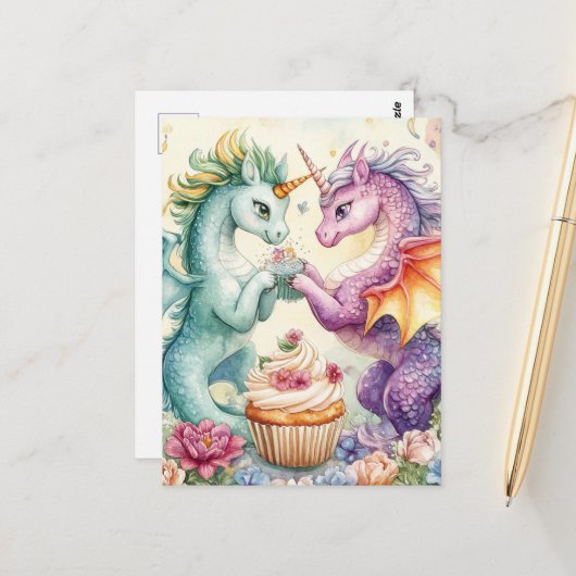Carte Postale Dragons Licornes Mignons Avec Cupcake et Fleurs (Devant/Arrière en situation)