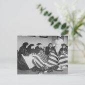 Carte Postale Drapeau (Debout devant)