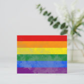 Carte Postale Drapeau arc-en-ciel (Debout devant)