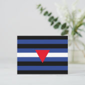 Carte Postale Drapeau de fierté cuir queer (Debout devant)