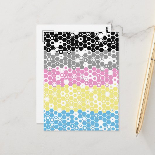 Carte Postale Drapeau de fierté polygender abstrait géométrique (Devant/Arrière en situation)