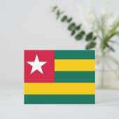 Carte Postale Drapeau du Togo (Debout devant)