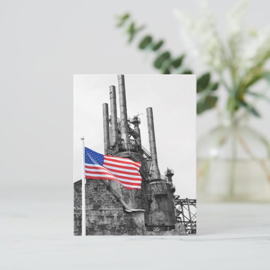 Carte postale Drapeau indéfectible (Debout devant)