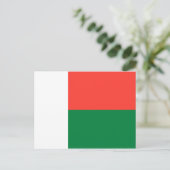 Carte postale Drapeau Madagascar (Debout devant)