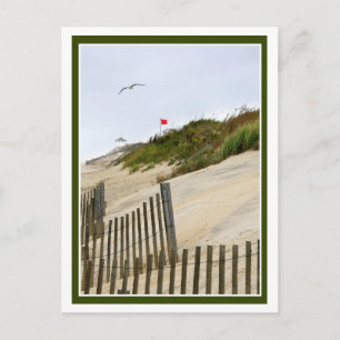 Carte Postale Drapeau rouge sur les dunes