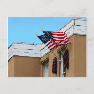 Carte Postale Drapeaux américains volant sur Albuquerque Adobe