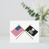 Carte Postale Drapeaux croisés des États-Unis et des pirates (Debout devant)
