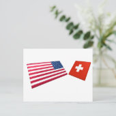 Carte Postale Drapeaux des États-Unis et de la Suisse (Debout devant)