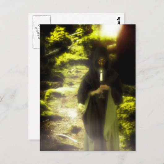 Carte Postale druide femelle en forêt (Devant / Derrière)