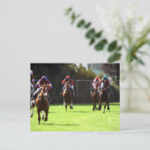 Carte postale du champ de course à cheval (Debout devant)