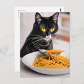 Carte postale du chat noir mangeant des spaghetti (Devant / Derrière)
