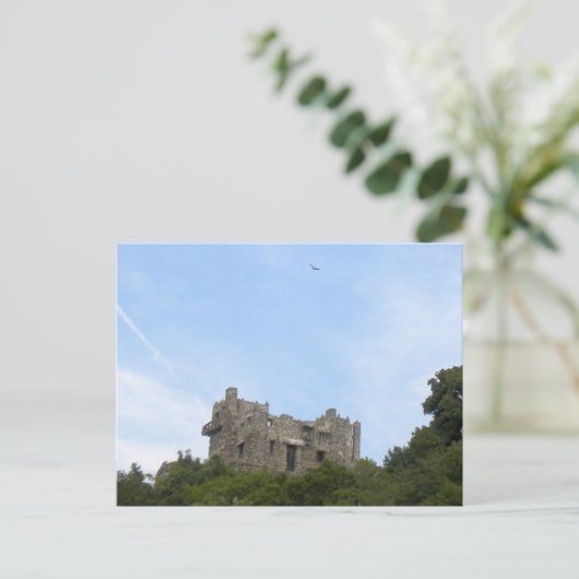 Carte postale du château Gillette (Debout devant)