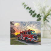 Carte postale du moteur d'incendie (Debout devant)