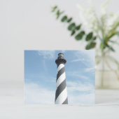 Carte postale du phare rayé (Debout devant)