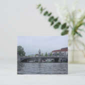 Carte postale du pont d'Amsterdam (Debout devant)