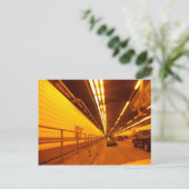 Carte postale du tunnel TED WILLIAMS (Debout devant)