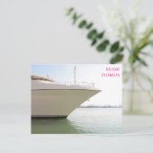 Carte postale du yacht de luxe blanc Ocean Miami F (Debout devant)