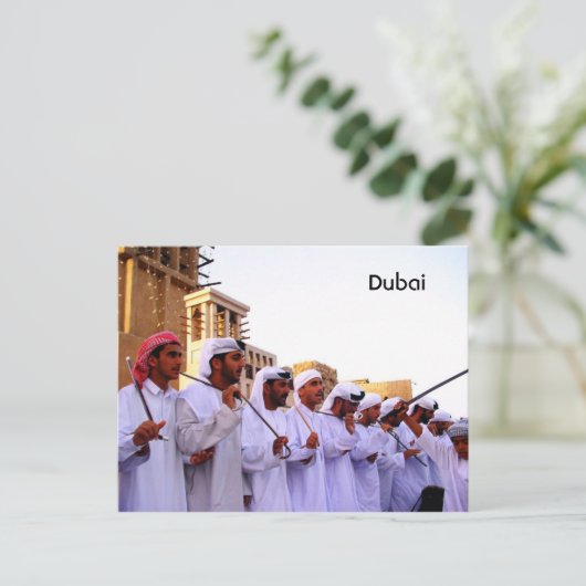 Carte Postale Dubaï (Debout devant)