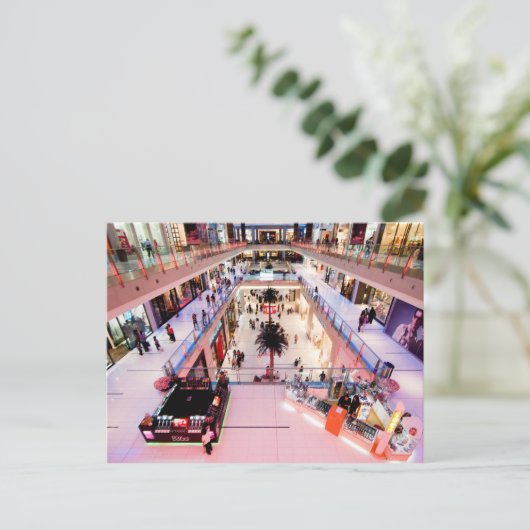 Carte Postale Dubai Mall (Debout devant)