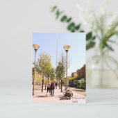 Carte postale Dublin City (Debout devant)