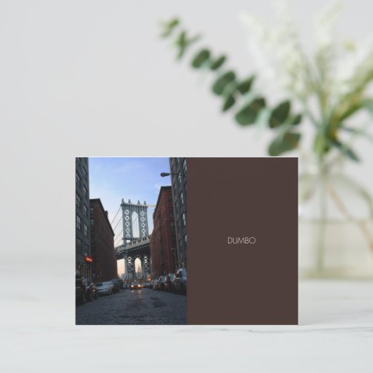 Carte Postale DUMBO à Dusk (Debout devant)