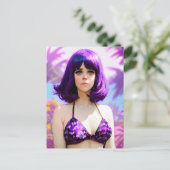 Carte postale d'une femme aux cheveux violets et a (Debout devant)