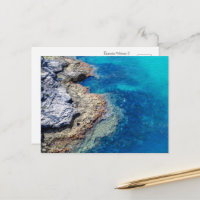 Eaux des Bermudes et rivage rocheux