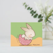 Carte Postale Écouter du lapin mignon, Oeuf de Pâques rose (Debout devant)