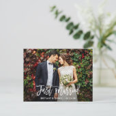 Carte Postale Écriture moderne au pinceau Photo Juste Mariés (Debout devant)