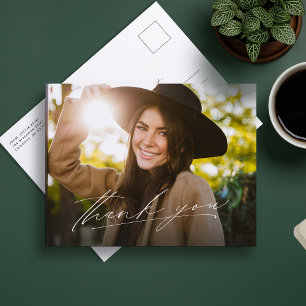 Carte Postale Écriture moderne un diplôme photo merci