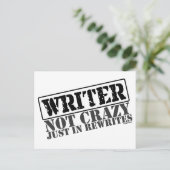 Carte Postale Écrivain : Pas fou juste à réécrire (Debout devant)