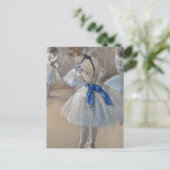 Carte Postale Edgar Degas, Danseuse de ruban bleu (Debout devant)