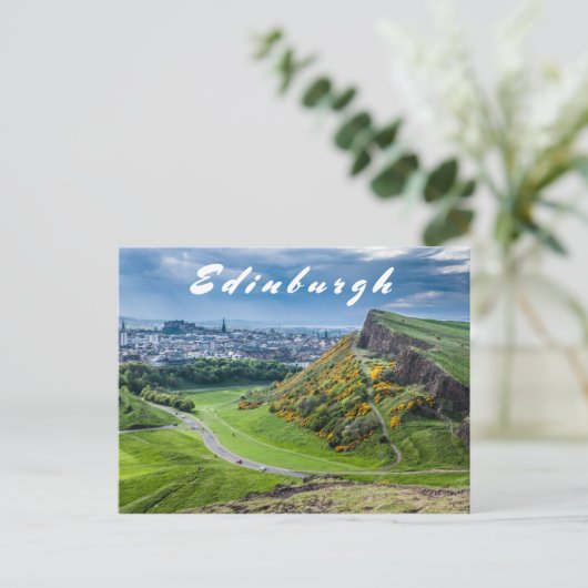 Carte Postale Édimbourg (Debout devant)