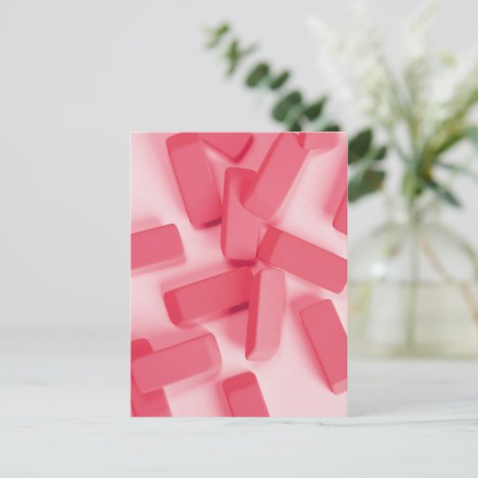 Carte Postale Effaceurs en caoutchouc rose (Debout devant)