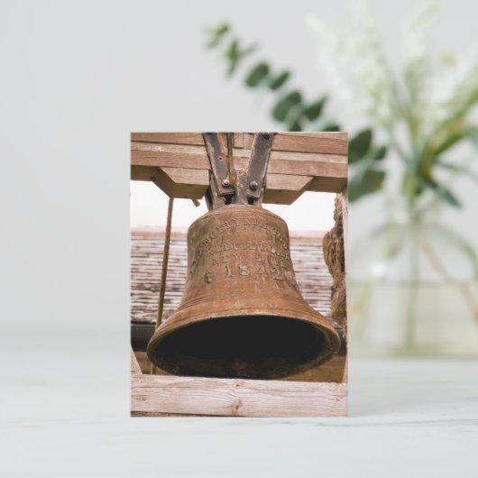 CARTE POSTALE ÉGLISE BELL (Debout devant)